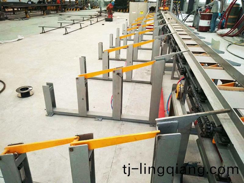 數(shu)控剪(jian)切生産線(xian)05