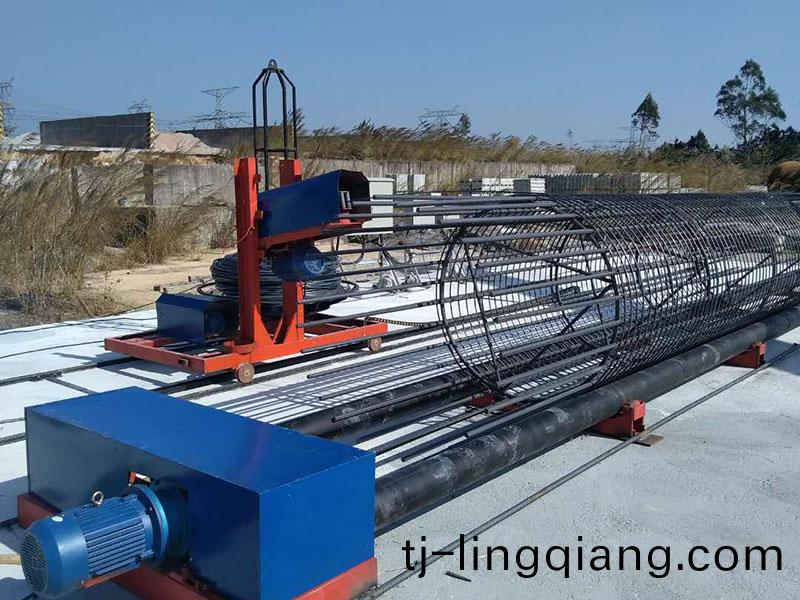 數(shu)控鋼(gang)筋(jin)籠(long)繞(rao)筋(jin)機07