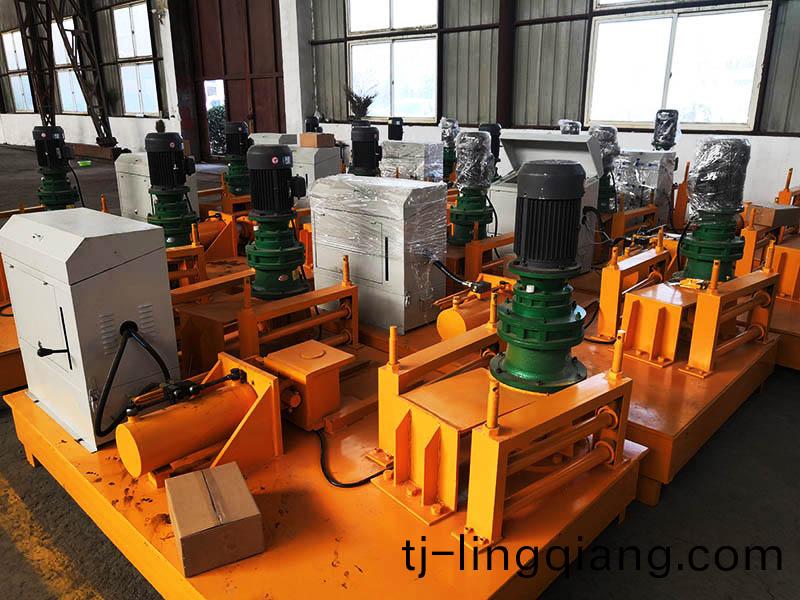 數控(kong)冷(leng)彎(wan)機(ji)