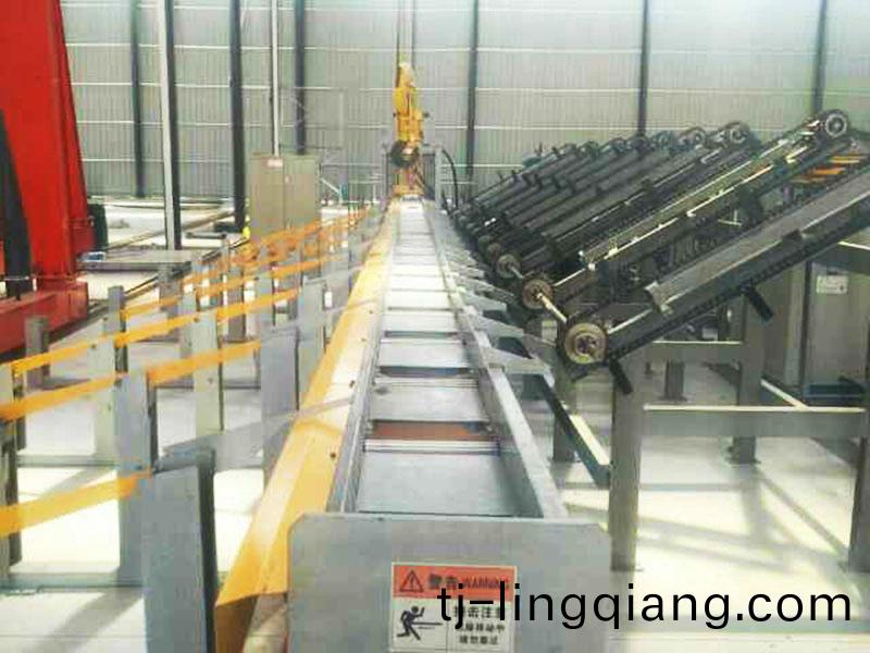 數控(kong)剪(jian)切(qie)生(sheng)産(chan)線