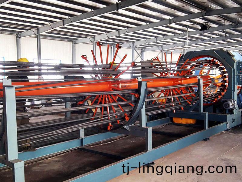 數(shu)控(kong)鋼(gang)筋籠(long)滾(gun)銲機