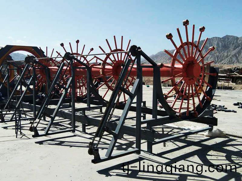 數控(kong)鋼筋(jin)籠(long)滾(gun)銲(han)機(ji)